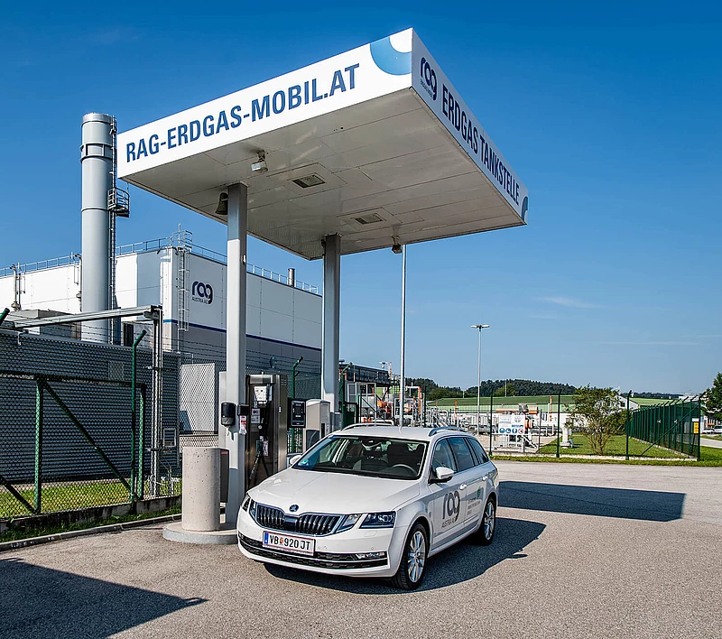 RAG Gas Mobile filling station with car featuring RAG branding