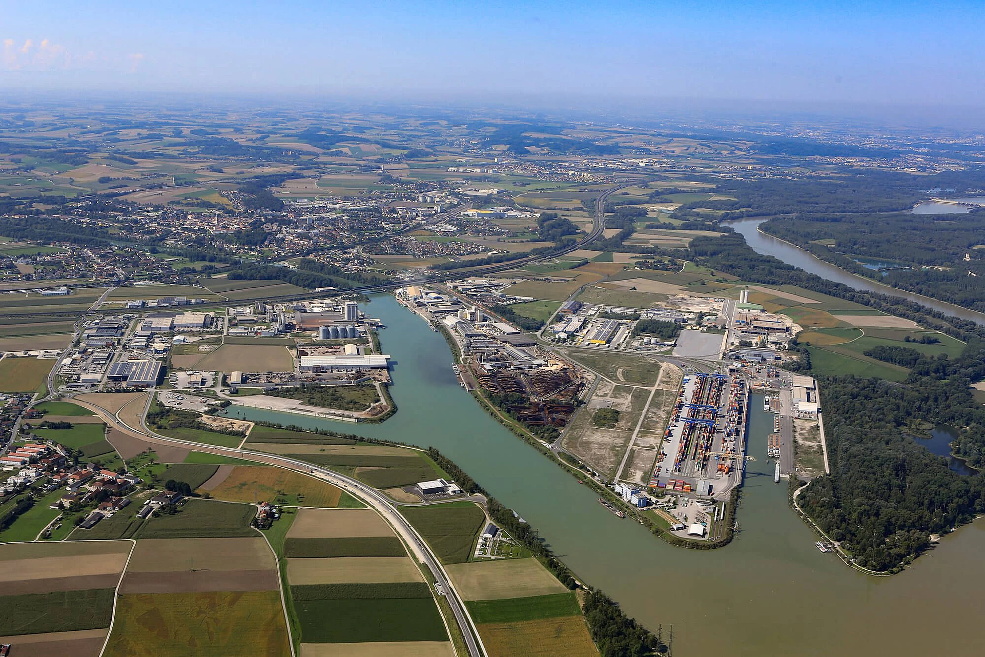 Bird's-eye view of Ennshafen